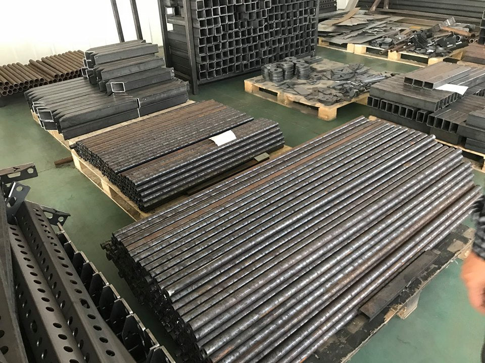 Younixยฎ Rigs, Racks & Storage Production